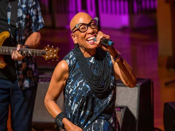 Dee Dee Bridgewater